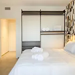 Urban Penthouse Terrace With Parking Lejlighed *