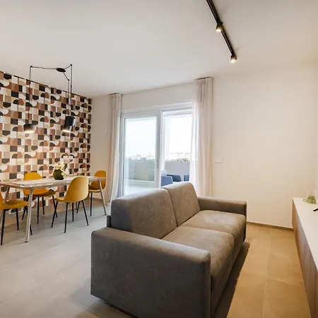 Urban Penthouse Terrace With Parking Bari