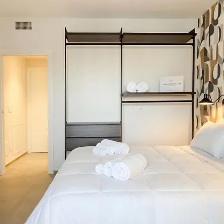 Urban Penthouse Terrace With Parking 公寓 *