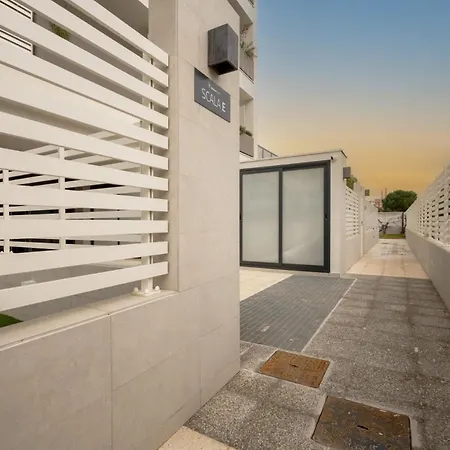Urban Penthouse Terrace With Parking Bari