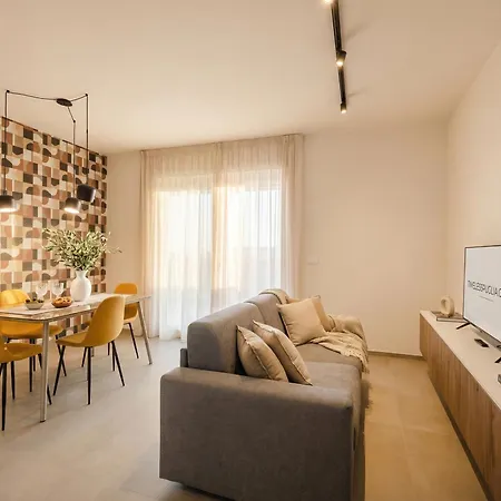 Urban Penthouse Terrace With Parking Bari