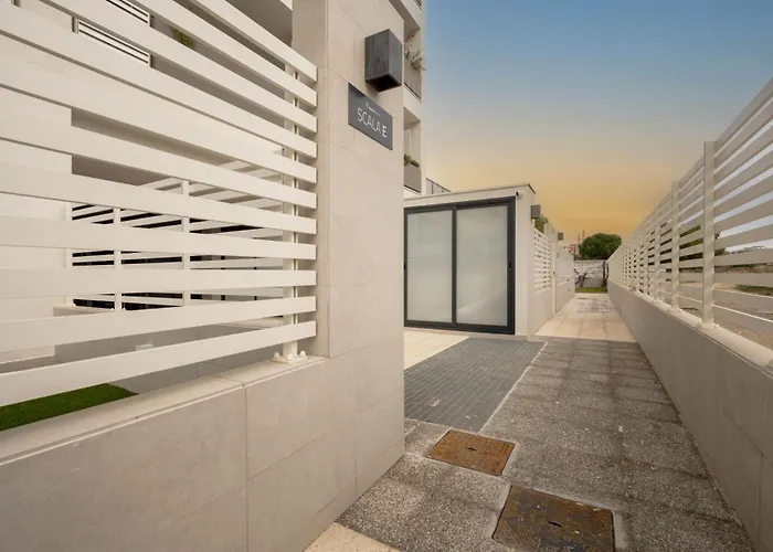 Urban Penthouse Terrace With Parking Bari