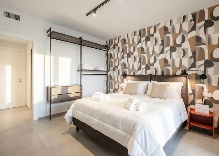 Urban Penthouse Terrace With Parking Bari